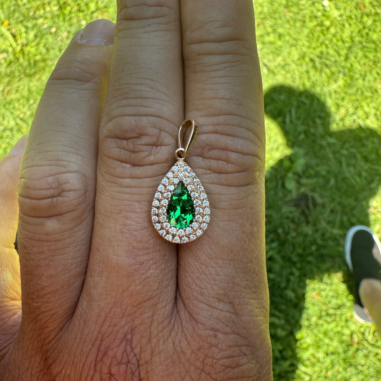 Investment-Quality Teardrop Colombian Emerald Diamond Pendant – 1.28 ct | Double Diamond Channel | 18K Gold