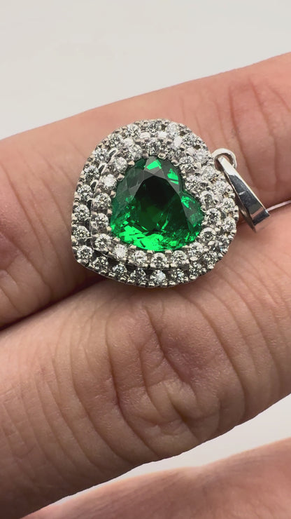 Investment-Quality Heart Colombian Emerald Diamond Pendant – 1.25 ct | Double Diamond Channel | 18K Gold